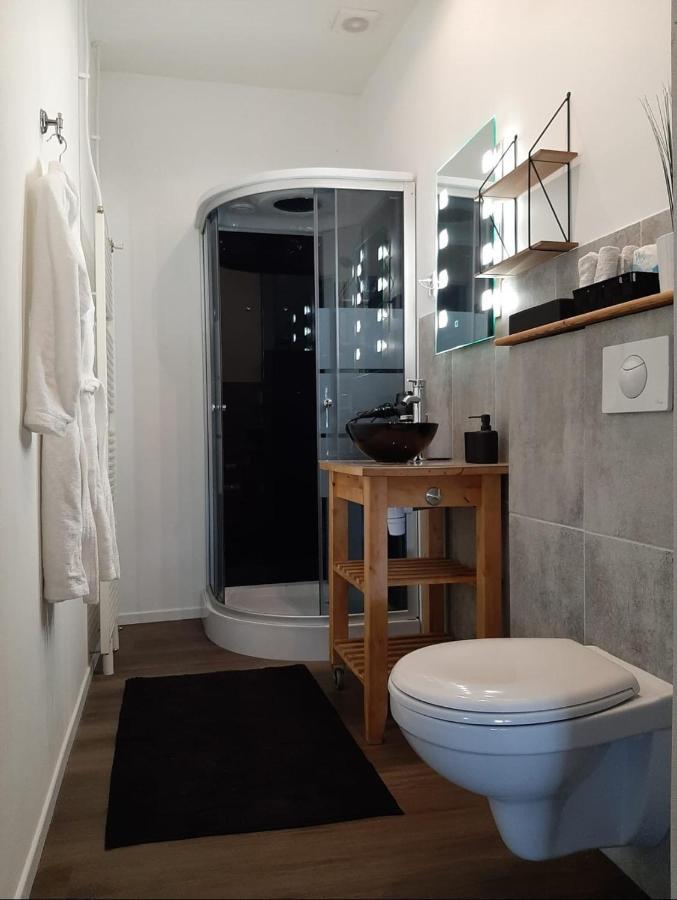 Luxe Bloemenzicht 4 Personen, Bnb, 10 Minuten Van Zee Breezand 外观 照片